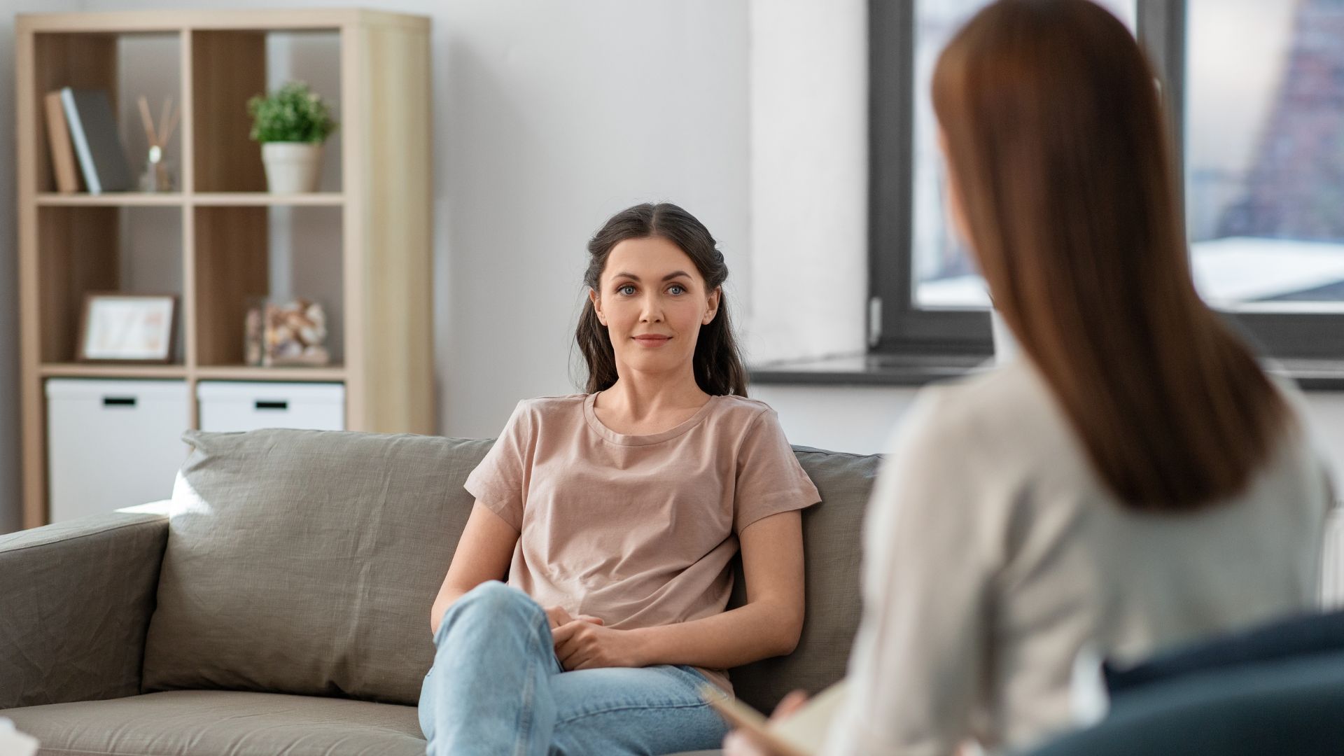 5 Tips for Your First EMDR Session: Preparation and Care